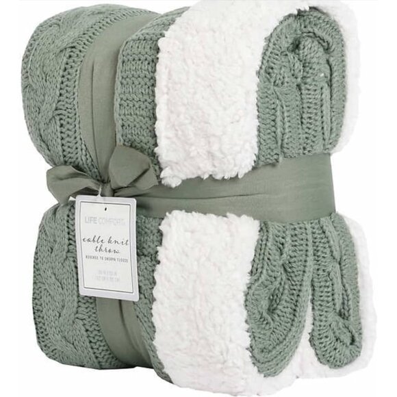 NWT Life Comfort Cable Knit Throw Blanket Green 50 in x 60 in - Picture 5 of 6